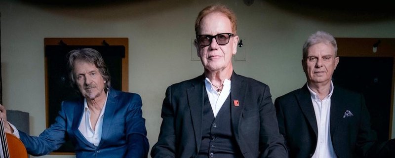 Oysterband’s John Jones,Ray Cooper & Al Scott