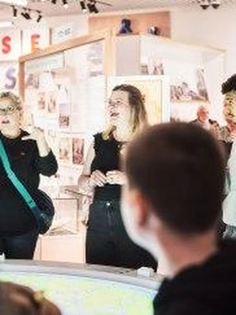 SMO barrierefrei: Für hörgeschädigte Personen