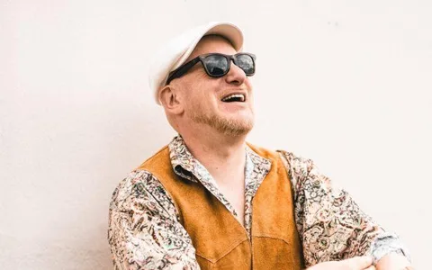 Flo Mega
