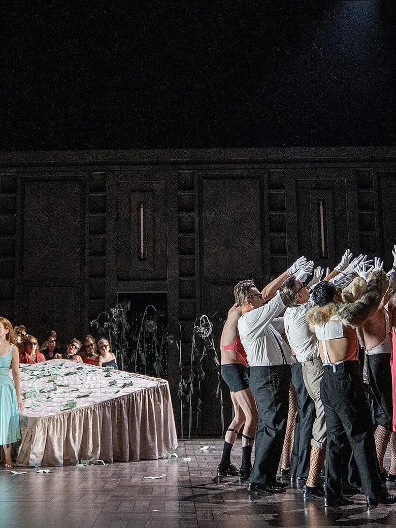 LA TRAVIATA