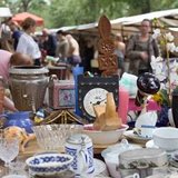 Flohmarkt rund ums Häuslingshaus