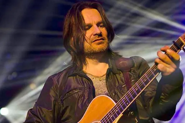 Ray Wilson – Genesis Classics