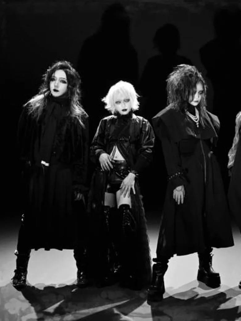 MADMAN'S ESPRIT