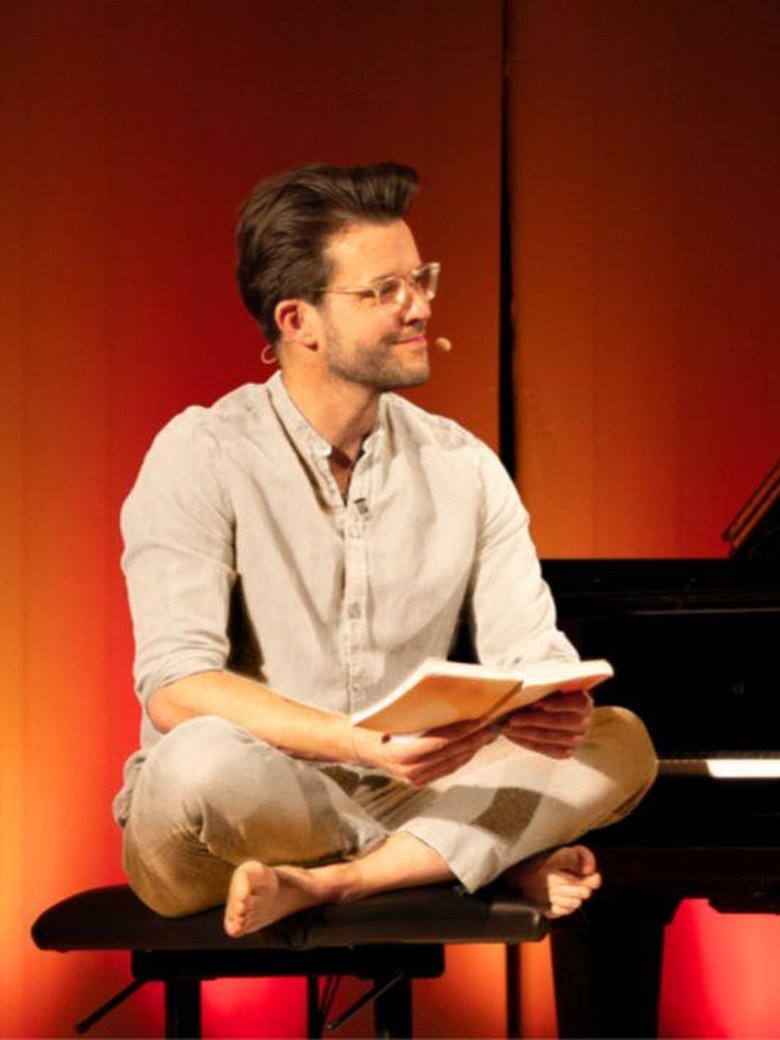"Storytelling Piano"
