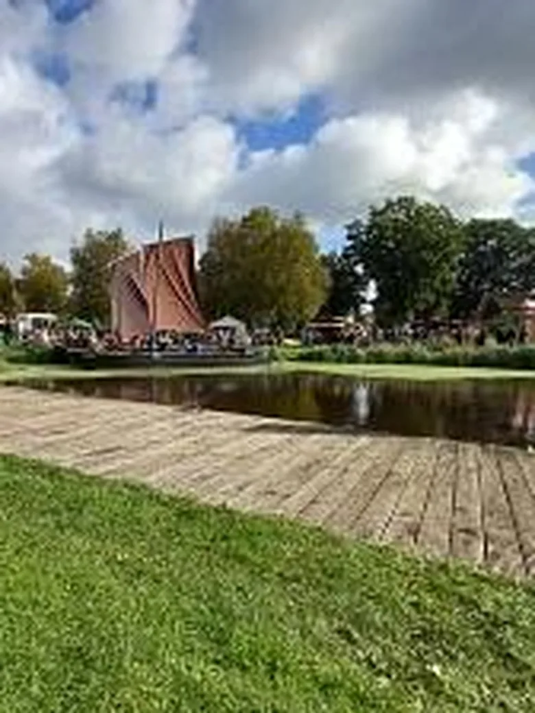 Moorhafen-Erntefest am Torfschiffhafen