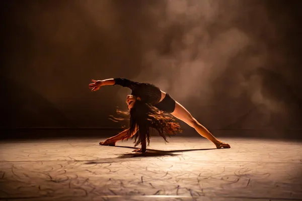 Phoebe Jewitt / Helge Letonja & Of Curious Nature: Blackbird/ Acid-Bolero