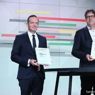 Gespräch mit Vizekanzler und Finanzminister Lars Klingbeil im Dialogforum der Bundesregierung