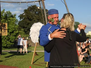 Slagman Producties – Pop up Street Theater