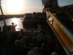 Hafenrundfahrt in die Industriehäfen