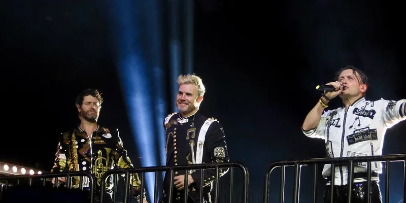 Take That spielen 2027 auf der Galopprennbahn