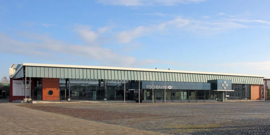DLR-Raumfahrt-Show im Fischbahnhof